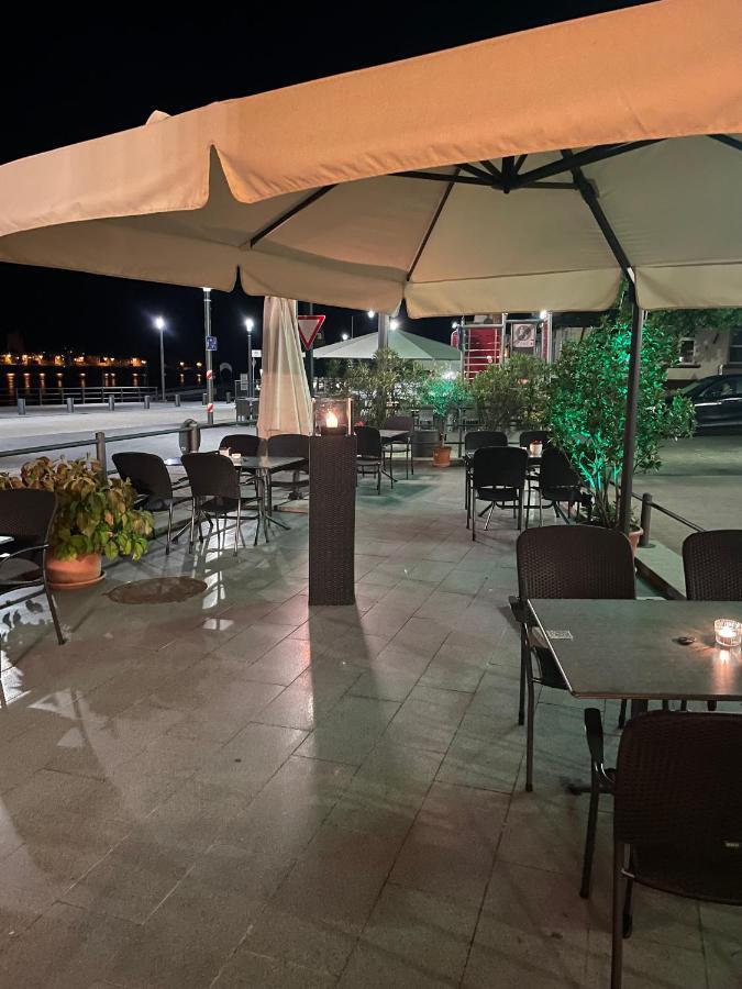 סנט גואר Hotel Zum Goldenen Loewen מראה חיצוני תמונה