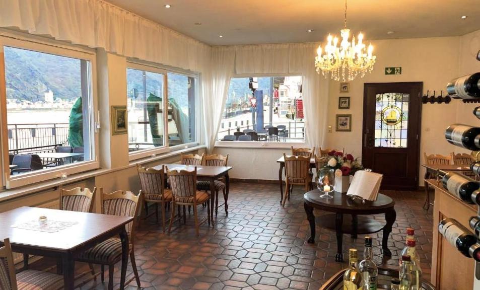 סנט גואר Hotel Zum Goldenen Loewen מראה חיצוני תמונה
