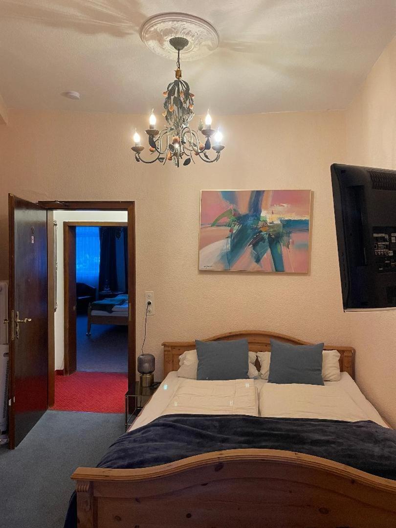 סנט גואר Hotel Zum Goldenen Loewen חדר תמונה
