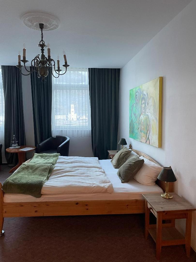 סנט גואר Hotel Zum Goldenen Loewen מראה חיצוני תמונה